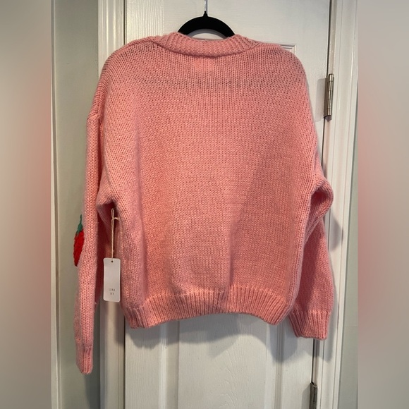 NWT Luna Ivy Anthropologie Size XS Pink Knit Cardigan 3D Appliqué Strawberries - Picture 7 of 12